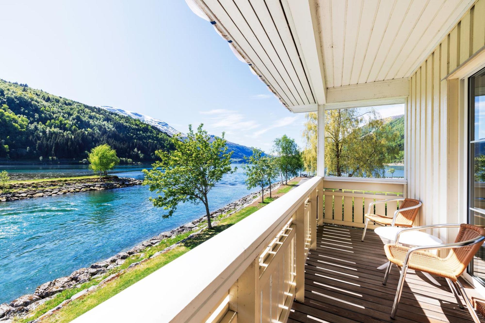 Hotel Loenfjord Loen